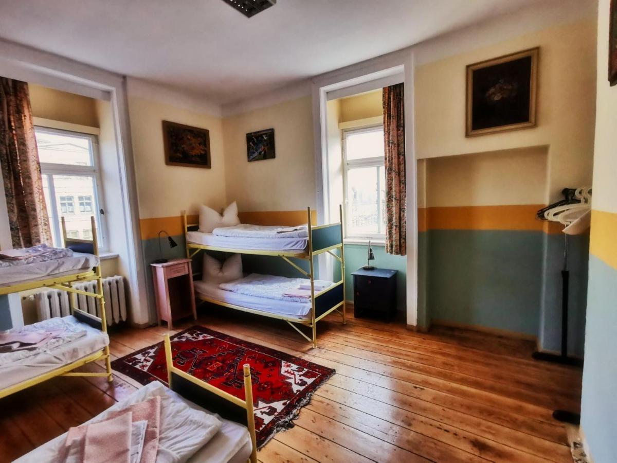 Hostel Hummel - Historische Stadtvilla Mit Garten Weimar (Thuringia)