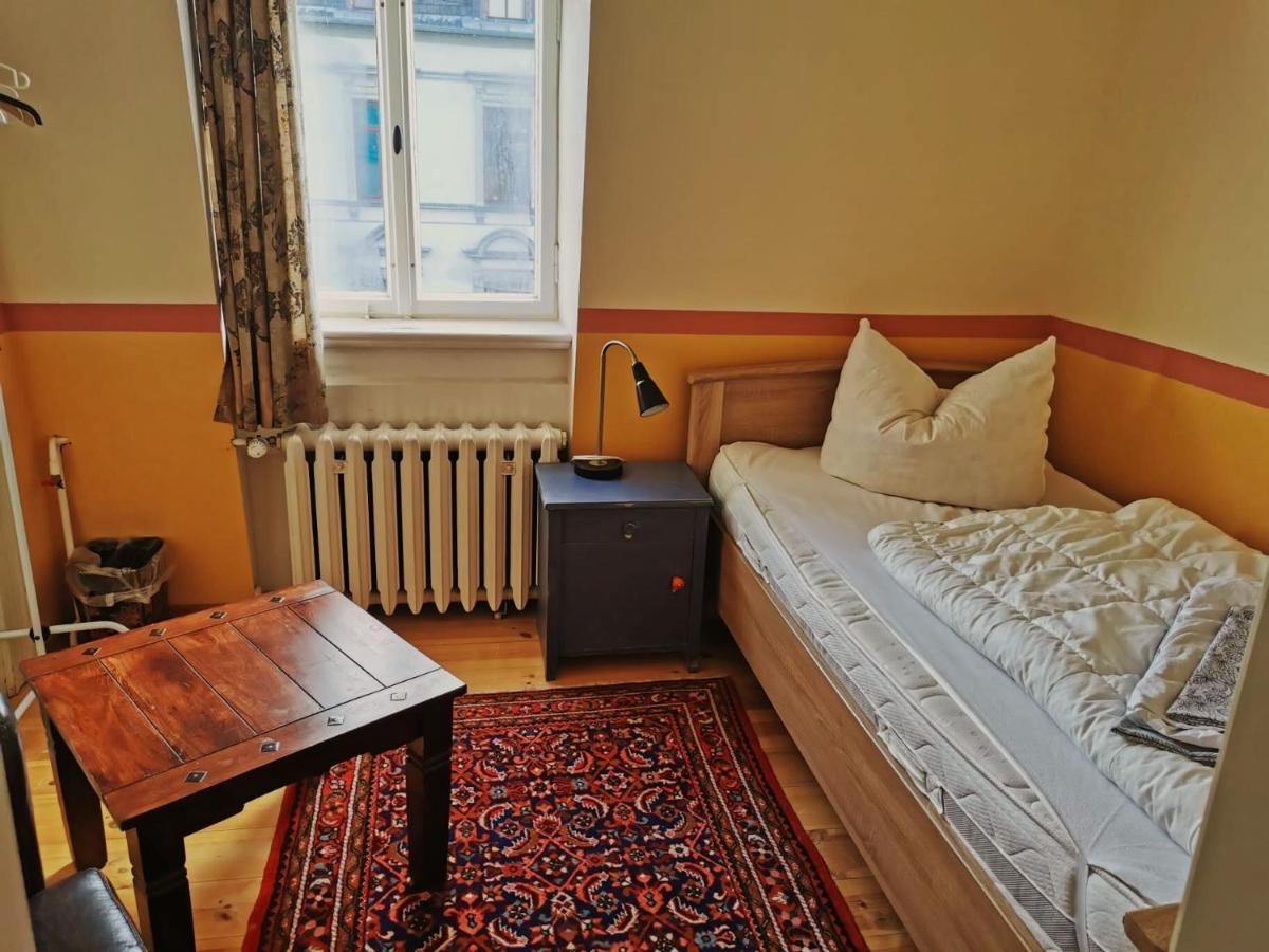 Hostel Hummel - Historische Stadtvilla Mit Garten Weimar (Thuringia)