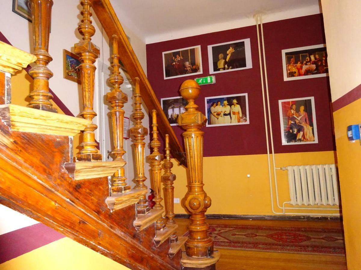 Hummel - Historische Stadtvilla Mit Garten Hostel Weimar (Thuringia)